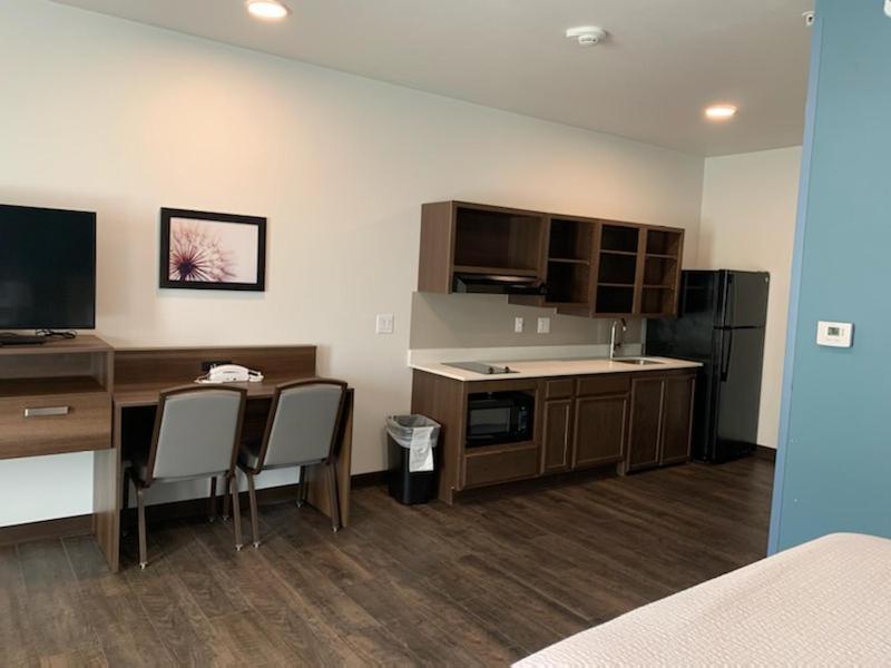 Candlewood Suites Pecos By Ihg Buitenkant foto