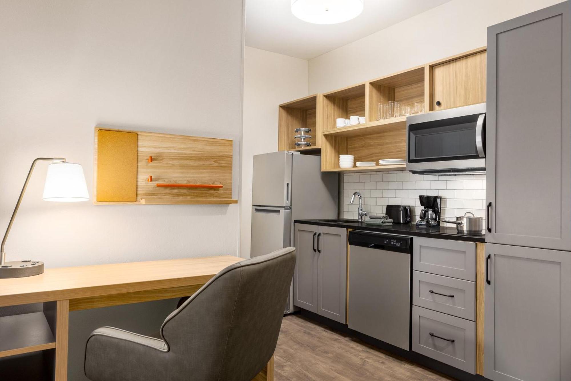 Candlewood Suites Pecos By Ihg Buitenkant foto